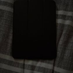 iPad A16   11inch Newest Model Like New 