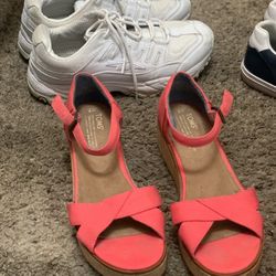 5 Pairs Of Women Shoes Size 9