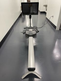 Hydrow interactive rower