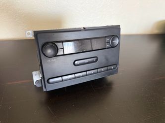 Ford F150 F250 F350 Radio AM FM OEM DL3T-18K810-BA 2013-2016