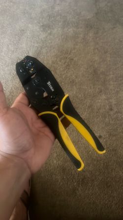 Dewalt titan