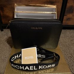 Michael Kors Cross Body 