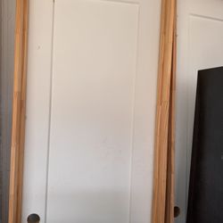 Dos Puertas Derechas  Con Marcos 80 X 24 Y La Otra 80 X 30 