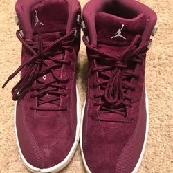 Jordan 12’s Size 8