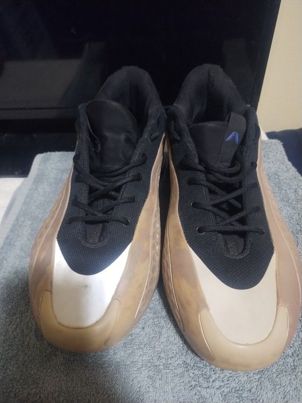 Anthony Edwards Adidas AE 1 Low Champagne Metallic Size 13 Used 