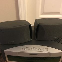 BOSE Model AV3-2-1 Media Center