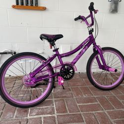 Girl Bike (Bicicleta De Niña 