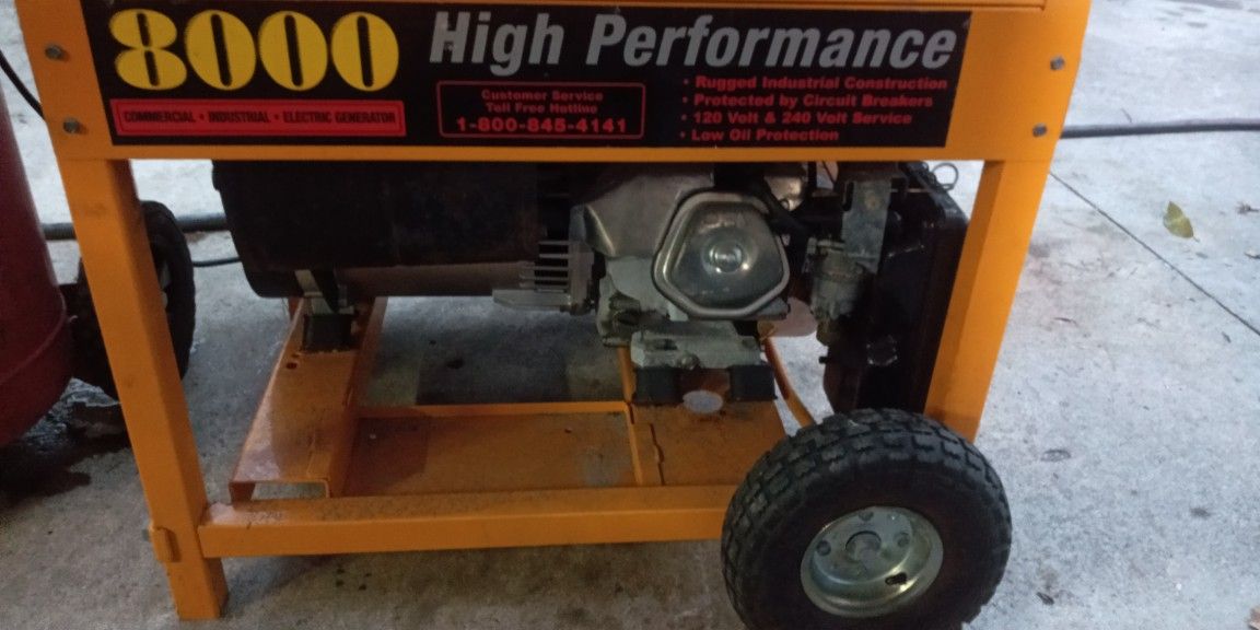 Titan Industrial 8000 Watt Generator , Works Great for Sale in Fort