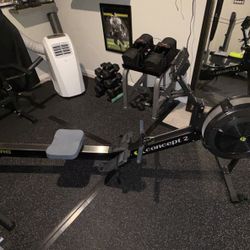 Concept2 RowErg w/ PM5 – Very Low Meters – Extras Included