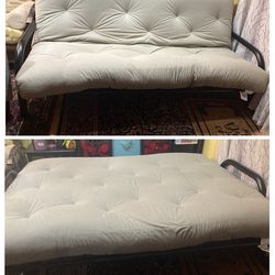 Like new COMFORTABLE futon