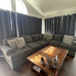 Sectional Sofa 
