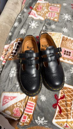 Doc martins & DC shoes