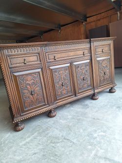 Buffet Classic Antique $580 FIRM