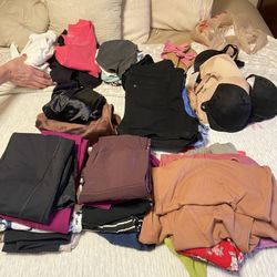 Size Small And X small Women’s Clothing Bundle