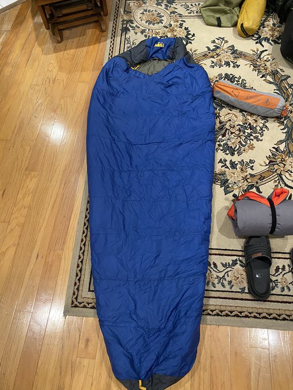 REI Sleeping bag 30 degree for Sale in Anaheim, CA - OfferUp