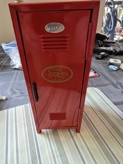 Vintage 49ers Coin Locker