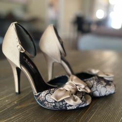 Nina New York Size 7 heel