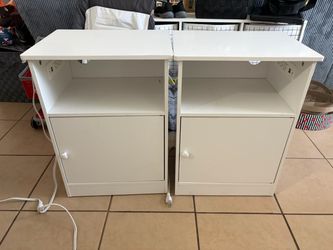2 Night Stands