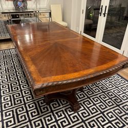 Dinning Room Table 