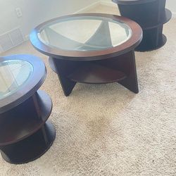 Set Of Coffee Table With 2 Smalls