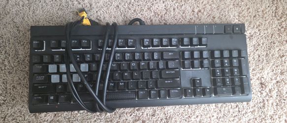 Corsair STRAFE RGB Mechanical Gaming Keyboard
