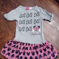 "Minnie Mouse" Disney Dress Size: XS (4-5)