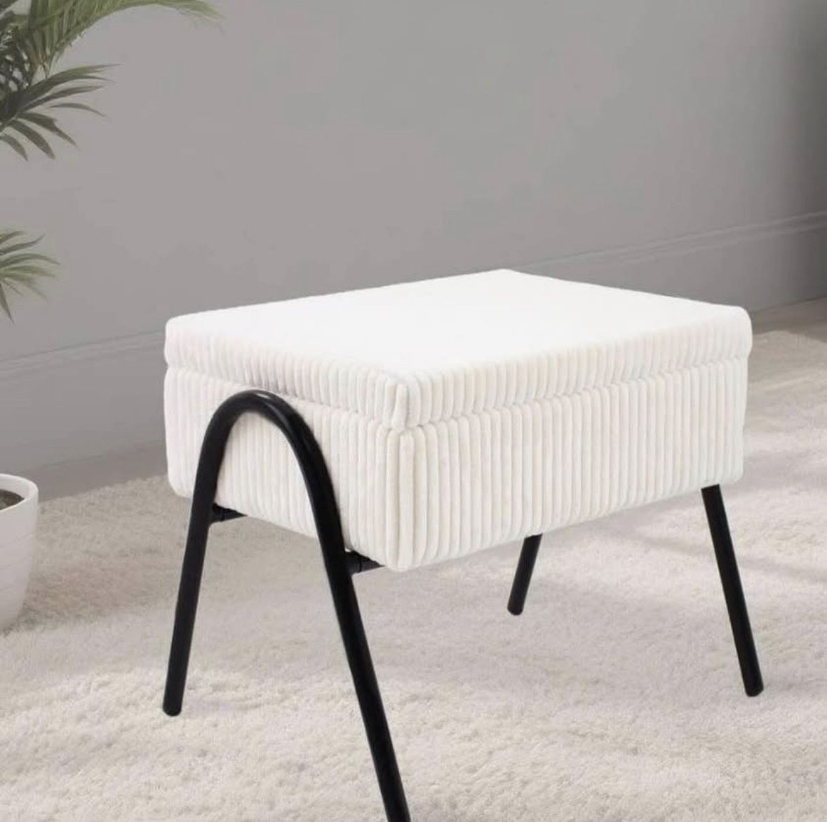 Sherpa Ottoman/Foot Stool with Storage x3 White - NEW