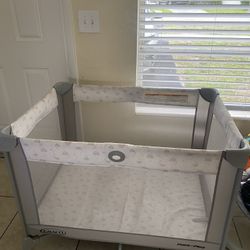 Graco Pack ’n Play playard