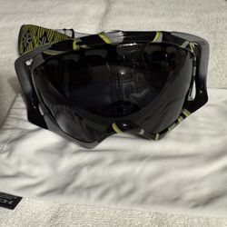 Oakley Googles 