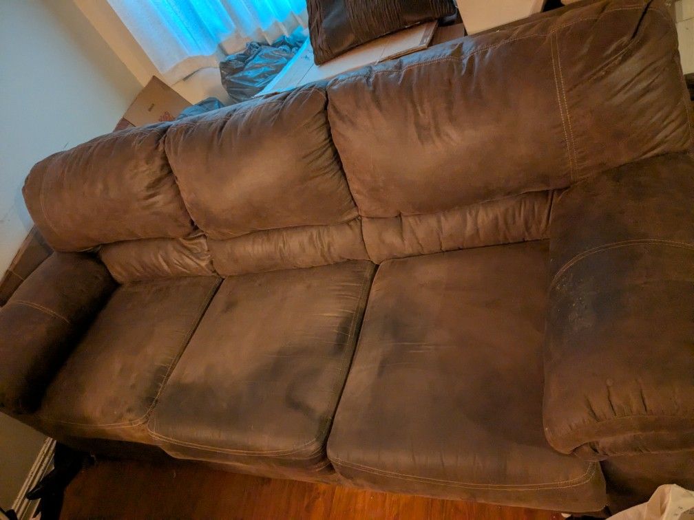 Free Sofa