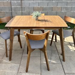 Modern Dining Table Set 