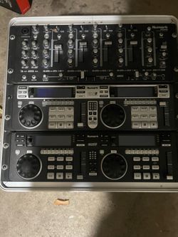 Dj equipment