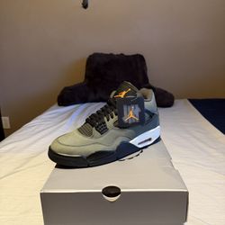 Jordan 4 Undefeated Sz 10.5