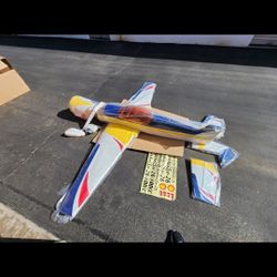 Large scale 33% 100cc suhkoi su26 kit brand New