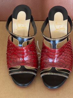 CHRISTIAN LOUBOUTIN AKENANA MULES SIZE 36.5