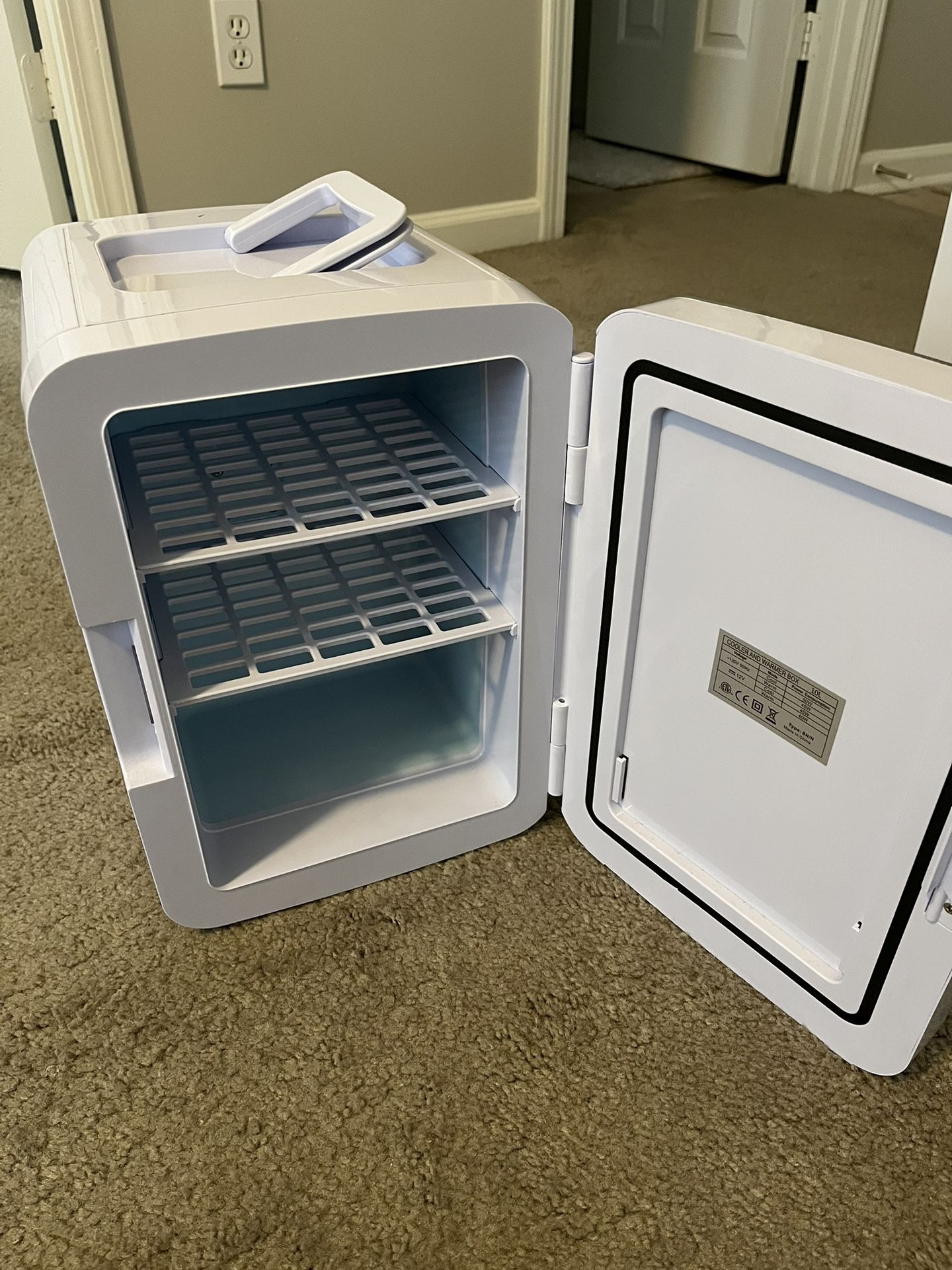 Mini Fridge