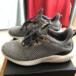 Adidas Alpha Bounce Ladies Sneakers Size 6