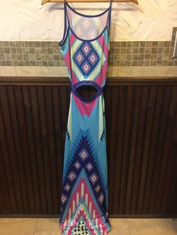 Blue and pink dress size Large