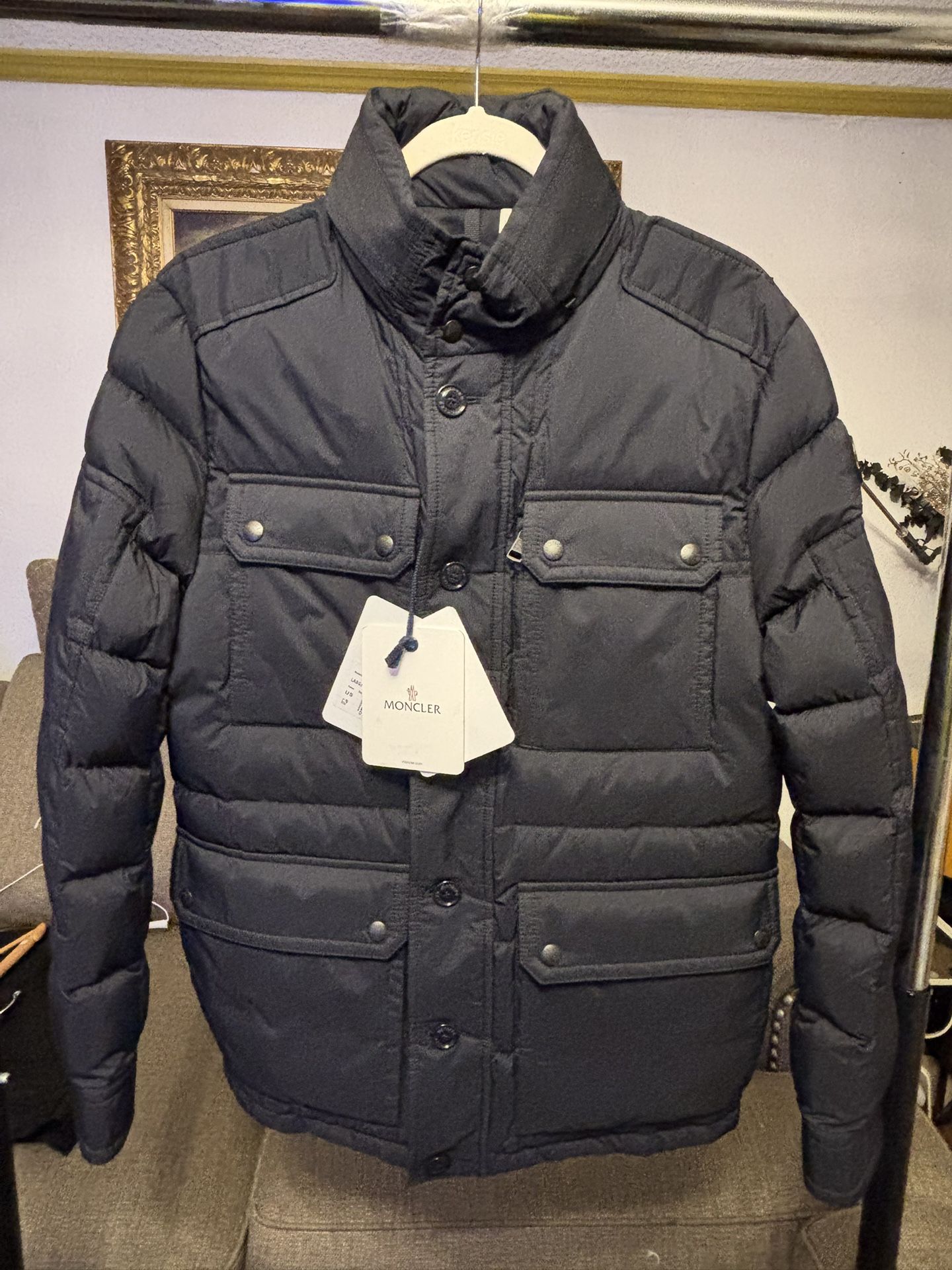 Moncler Lagginhorn Giubbotto Puffers Jacket Size 3 Authentic New