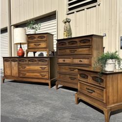 Mid Century Bedroom Dresser Set