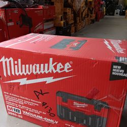 Milwaukee M18 Cordless Vacumm 