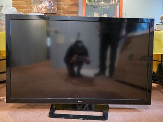 LG 50" TV