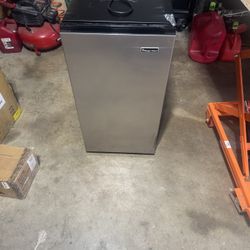 Mini Refrigerator 