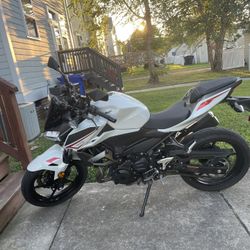 2022 Kawasaki Z400