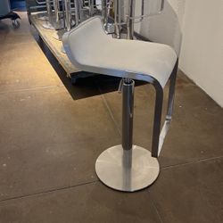 Modern Bar Stool