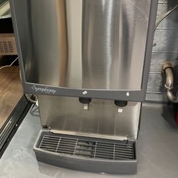 Symphony Ice Machine 425lb