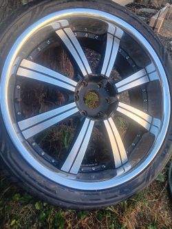 24’inch Rims 6 Lug Nuts Chevy Or GMC