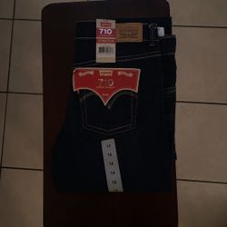 Levi’s Jeans For Girls