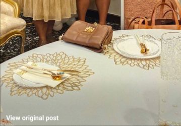 Gold placemats (50)
