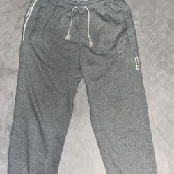 NIKE GREY SWEATPANTS | SIZE MEDIUM